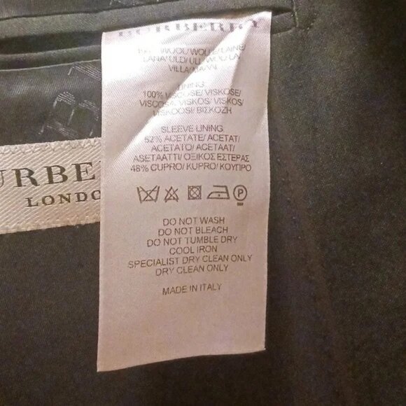 Burberry Black Fitted Wool Suit - Picture 4 of 10